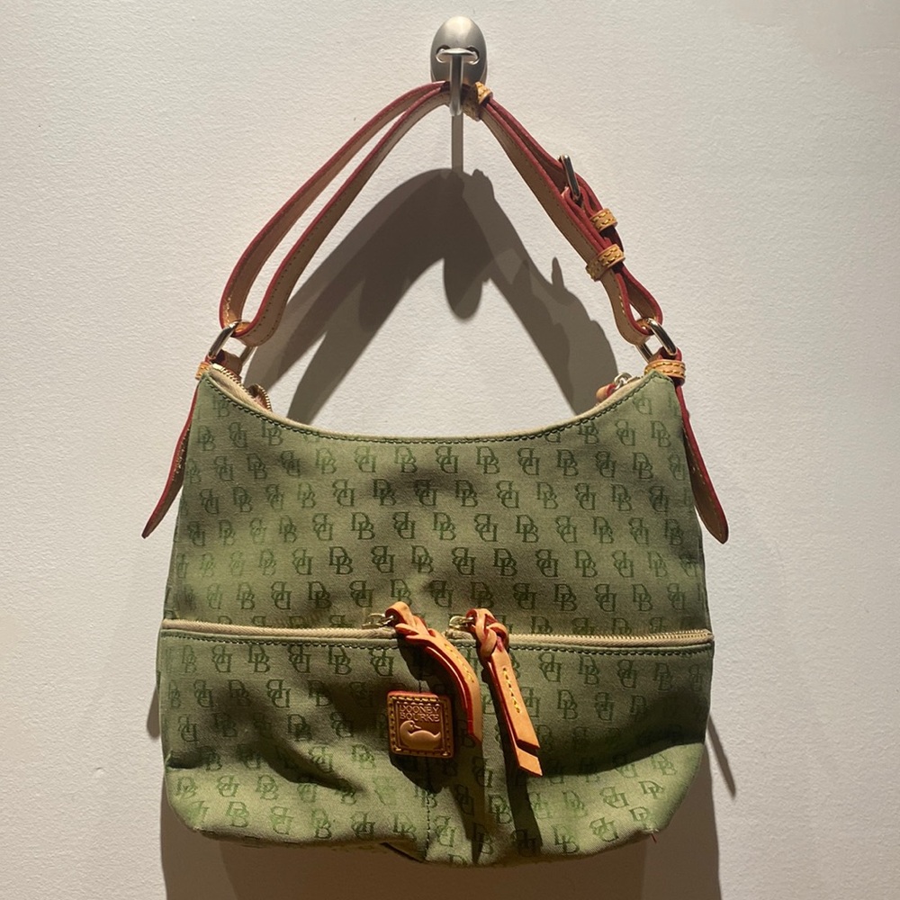 Dooney & Bourke tote